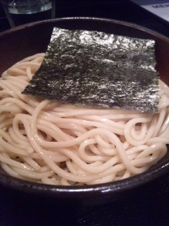 BASSO�h�����}��