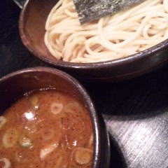 BASSO�h�����}��