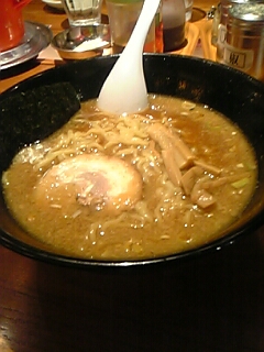 �}�i���܂ǁj