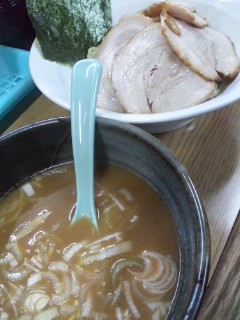 �������܉�